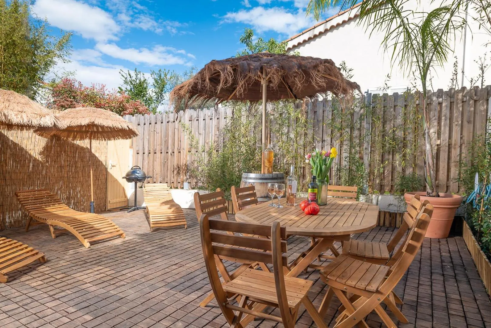 Appartement 6 Pers Jardin Prive La Cabane Bambou - Mandara Beach , Antibes French Riviera Juan-les-Pins